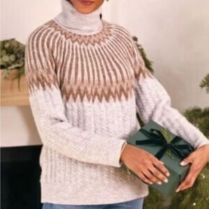 EVEREVE Fair Isle Turtle Neck Sweater - Gray/Brown XL